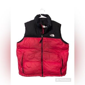 Women’s red and black North Face puffer vest size XL